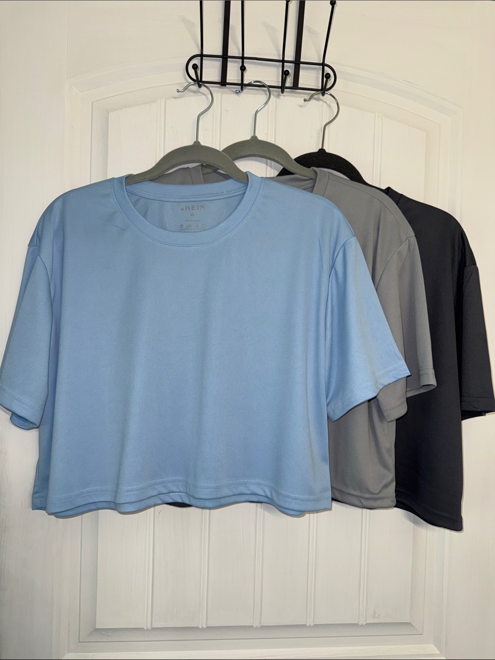 NWOT 3 pack Cropped Crew Neck Tops